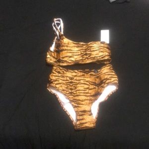 High waist tiger print bikini.